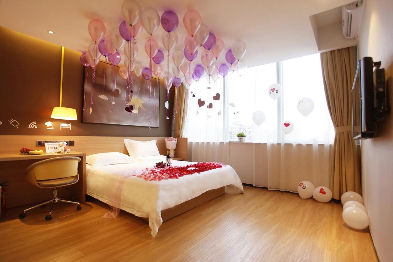 IU Hotel Ruoyang Yiyang Wenhua Road Bagian luar foto